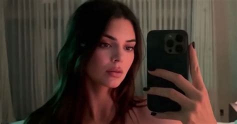 naked mirror selfie|Kendall Jenner Poses Topless in Series of Mirror Selfies.